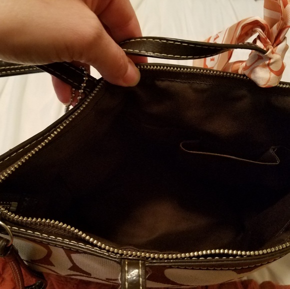 Coach purse with Coach silk scarf - Picture 4 of 8